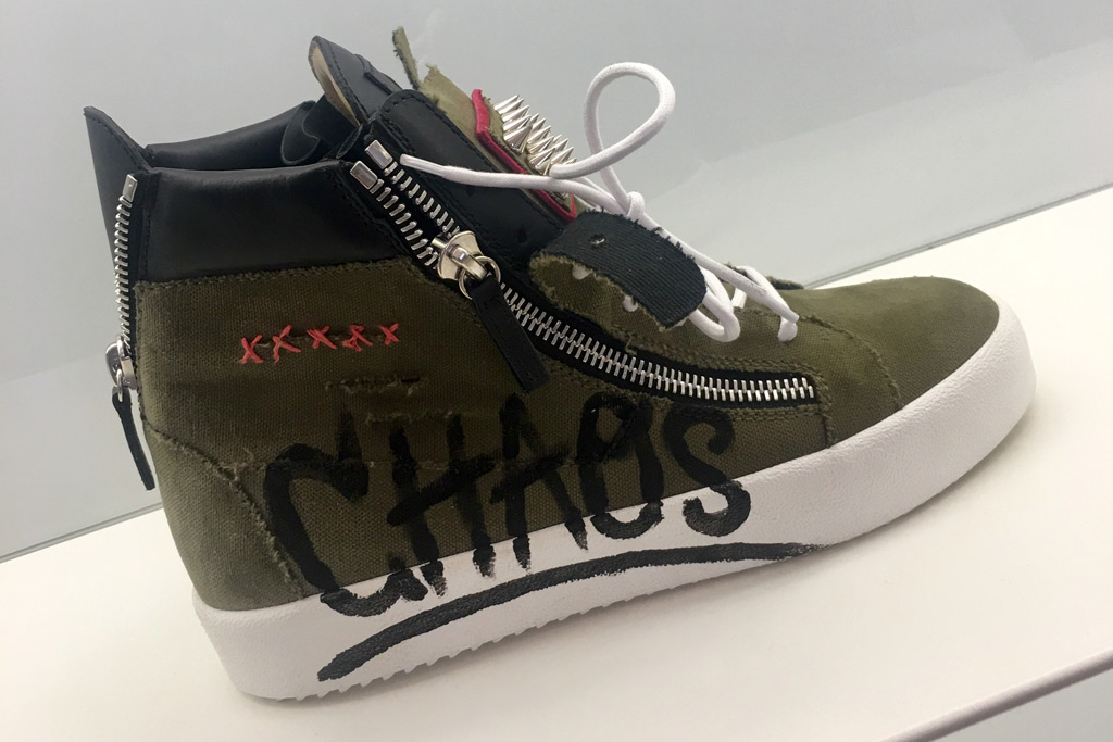 giuseppe zanotti chaos