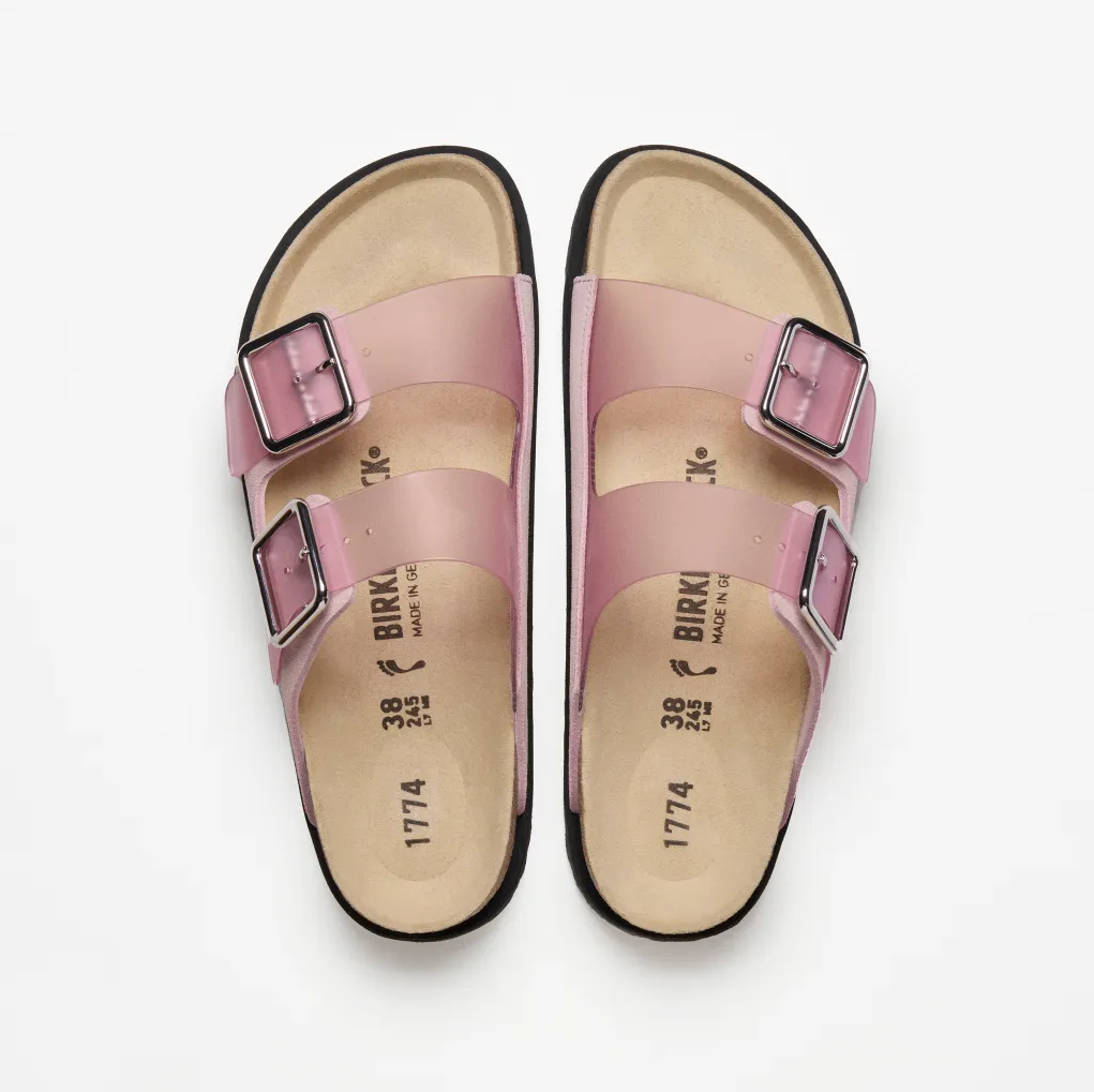 Birkenstock, “Eternal Sunshine”, photo: Footwearnews.com