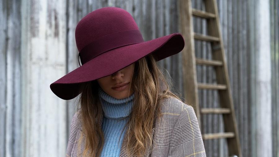 Felt hats and knitted hats - favorites of the new accessory line "Econika"