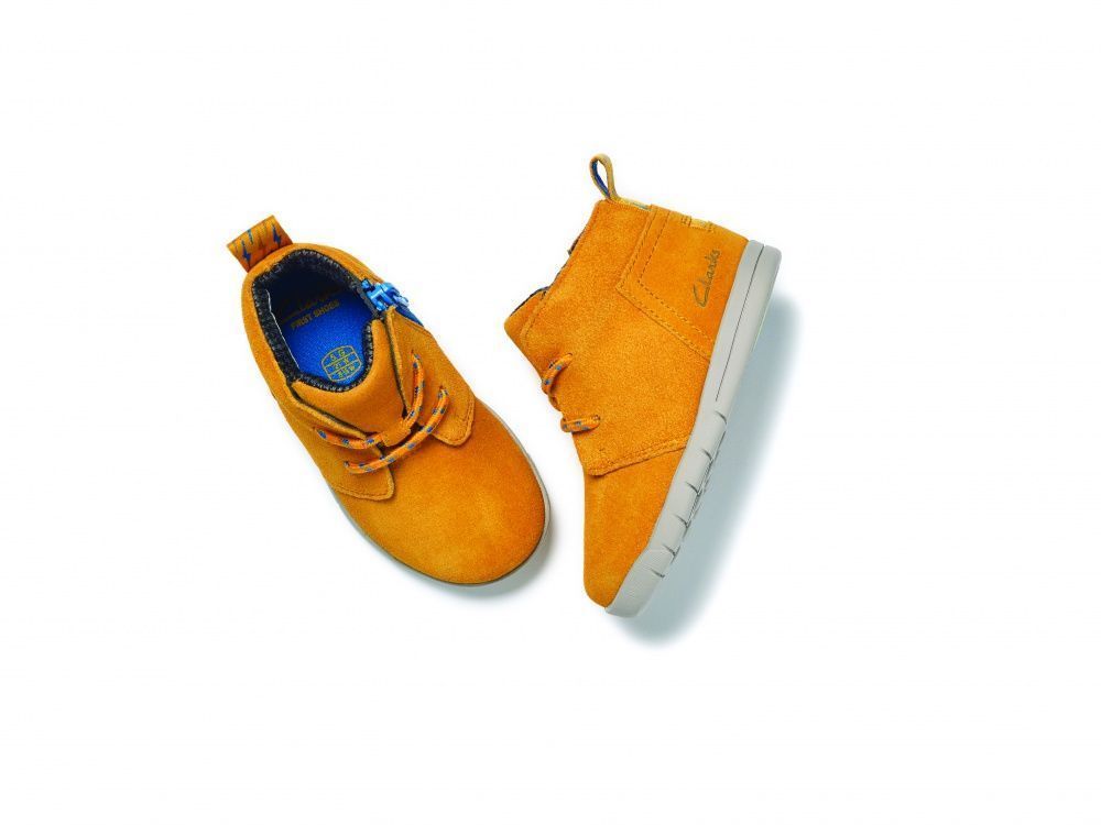 La tableta recogerá zapatos por talla
