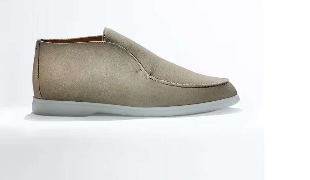 Loro Piana закрепил свое право на модель обуви “White Sole” в суде