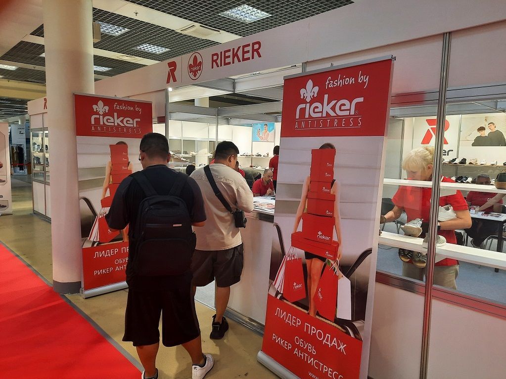 Se inauguró en Moscú la exposición de calzado y accesorios Euro Shoes.