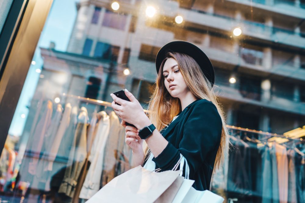 Mystery Shopper besuchen. Wie man eine kundenorientierte Studie über Verkäufer richtig vorbereitet und durchführt