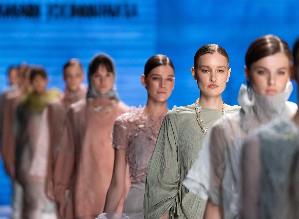 Fashion Week takes place in Moscow