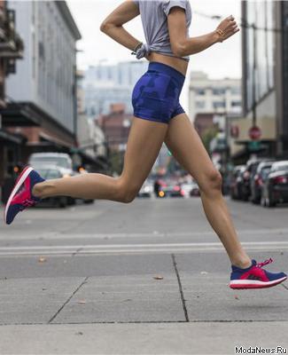 Компания Аdidas выпустила беговые кроссовки PureBOOST X специально для женщин