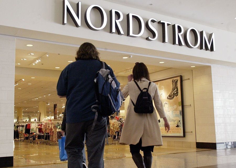 American Nordstrom invested in digital technology to improve online sales