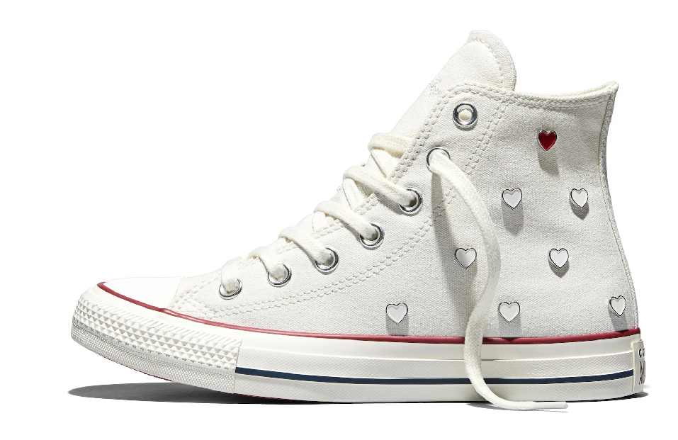 Converse представил коллекцию ко Дню влюбленных