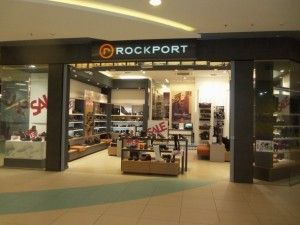 Rockport закрывает  все магазины в России