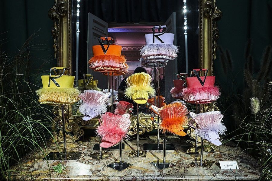 Roger Vivier Spring'20, photo: Footwearnews.com