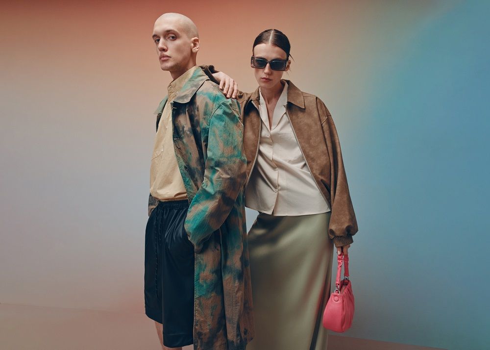 Trend Island department store launched a 90s-inspired image campaign.