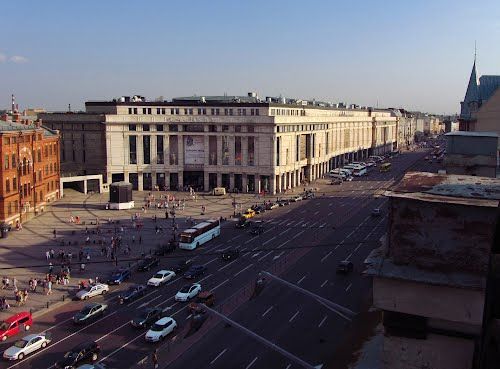 El centro comercial Galereya perdió 35 inquilinos