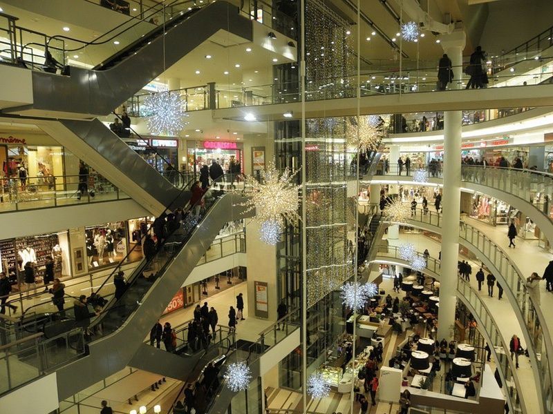 Der Leerstand in den Einkaufszentren von St. Petersburg hat im zweiten Quartal leicht zugenommen