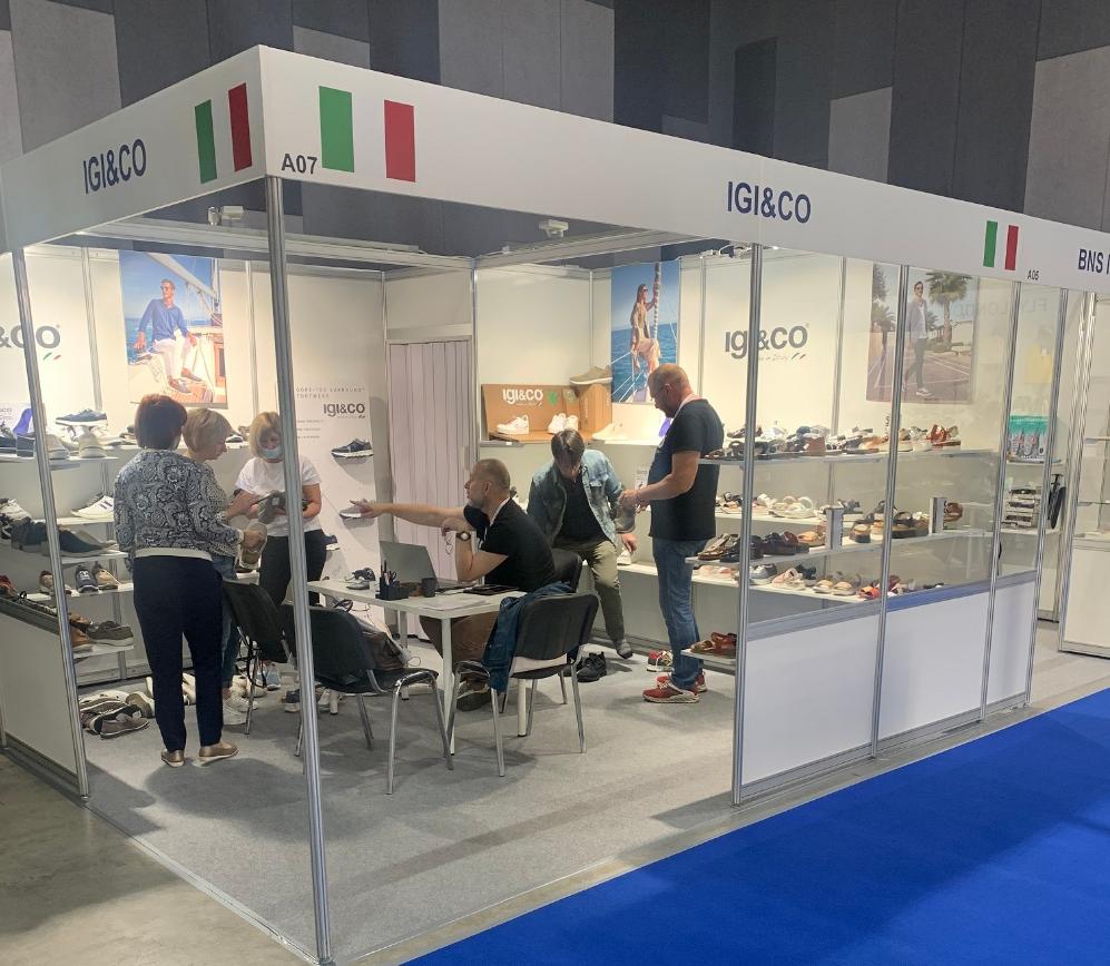 Еврошуз 2023 выставка обуви. Еврошуз выставка. Еврошуз 2023 выставка обуви. Еврошуз 2023. Еврошуз 2023 выставка обуви.