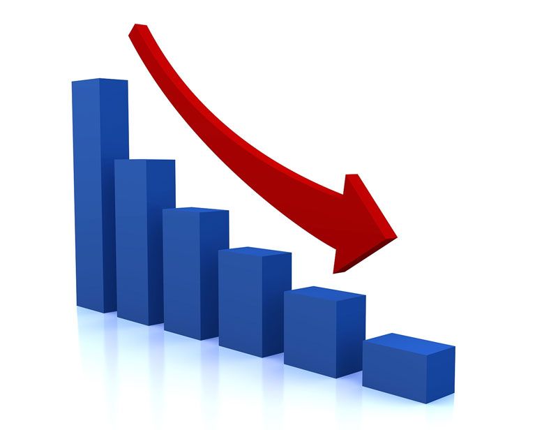 В январе-апреле 2019 года объем импорта обуви в Россию сократился на 30,4%