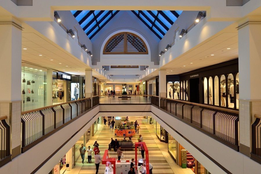 Attendance in Moscow shopping centers in October fell by 20%