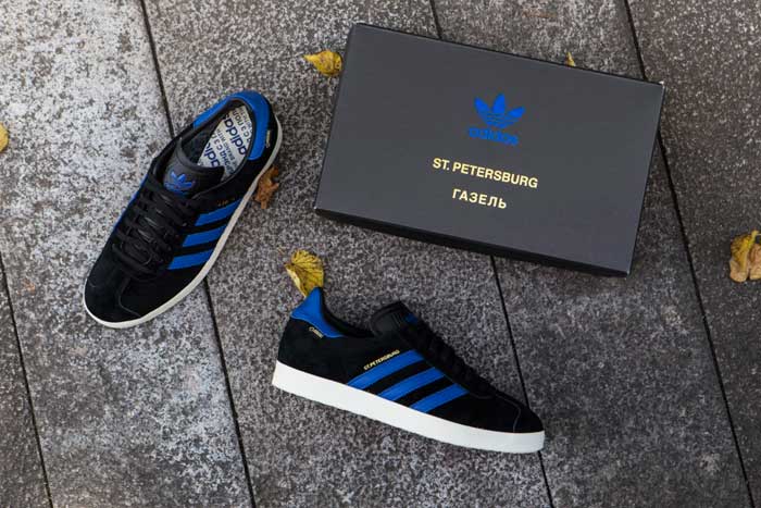 Adidas released sneakers with the symbols of Moscow and St. Petersburg