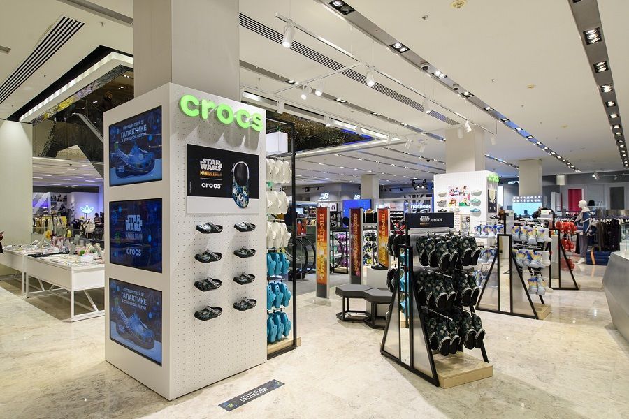 Crocs has opened a new concept store in Tsvetnoy department store