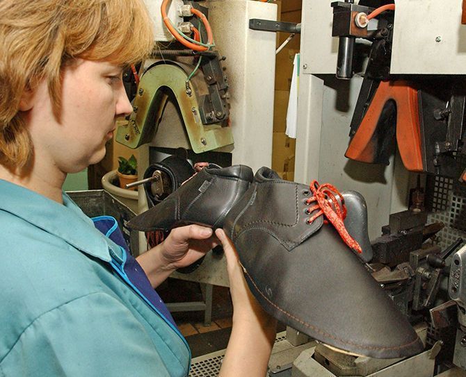 Prices for Russian shoes will rise by 25%