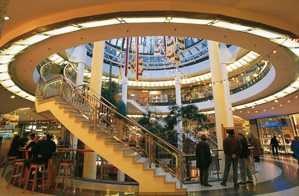 Moscow is again in the top-10 of the most saturated retail real estate markets