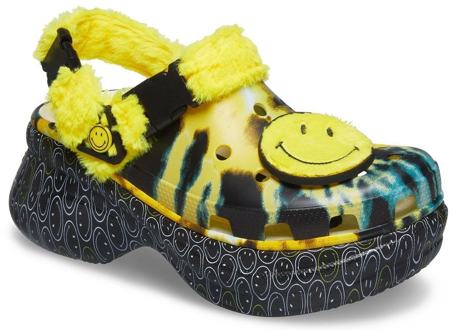 Crocs «улыбается» в новой лимитированной коллекции Smiley