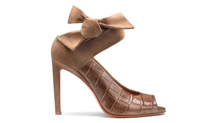 In the main collection of Santoni spring-summer'19 - rich texture and delicately selected color palette