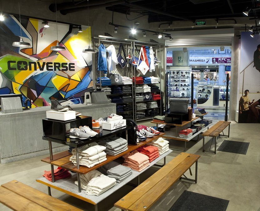 Converse stores have new signage in Russia