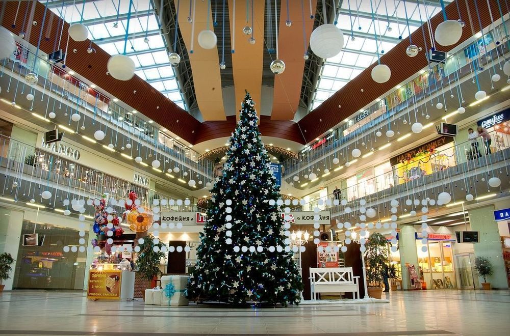 In St. Petersburg, reduced the level of free retail space