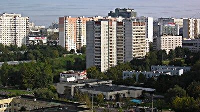 Der Moskauer Straßeneinzelhandel zieht in Schlafbereiche um