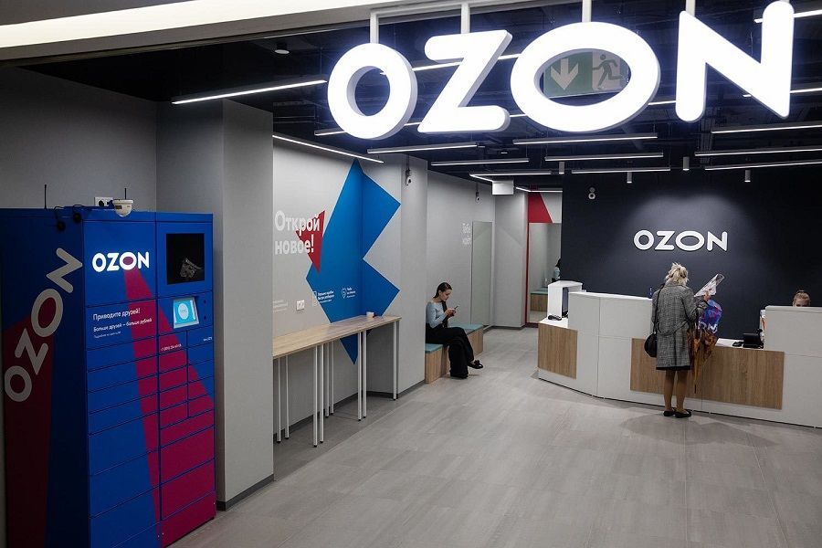Ozon vede una doppia crescita nelle vendite di abbigliamento estivo