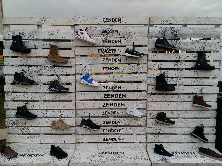 Группа Zenden выпустила новый бренд спортивной обуви Dixer
