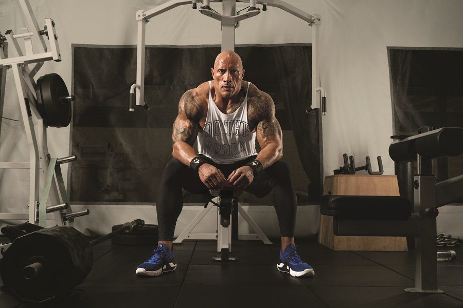 Under Armour e l'attore Dwayne "The Rock" Johnson collaborano