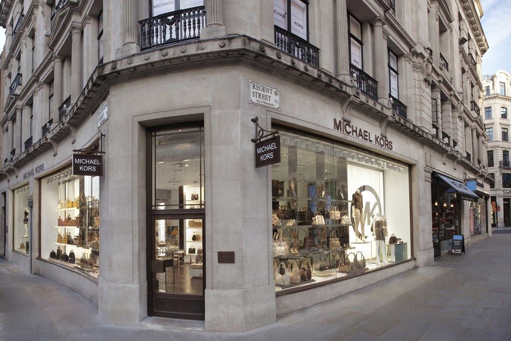 New flagship boutique Michael Kors