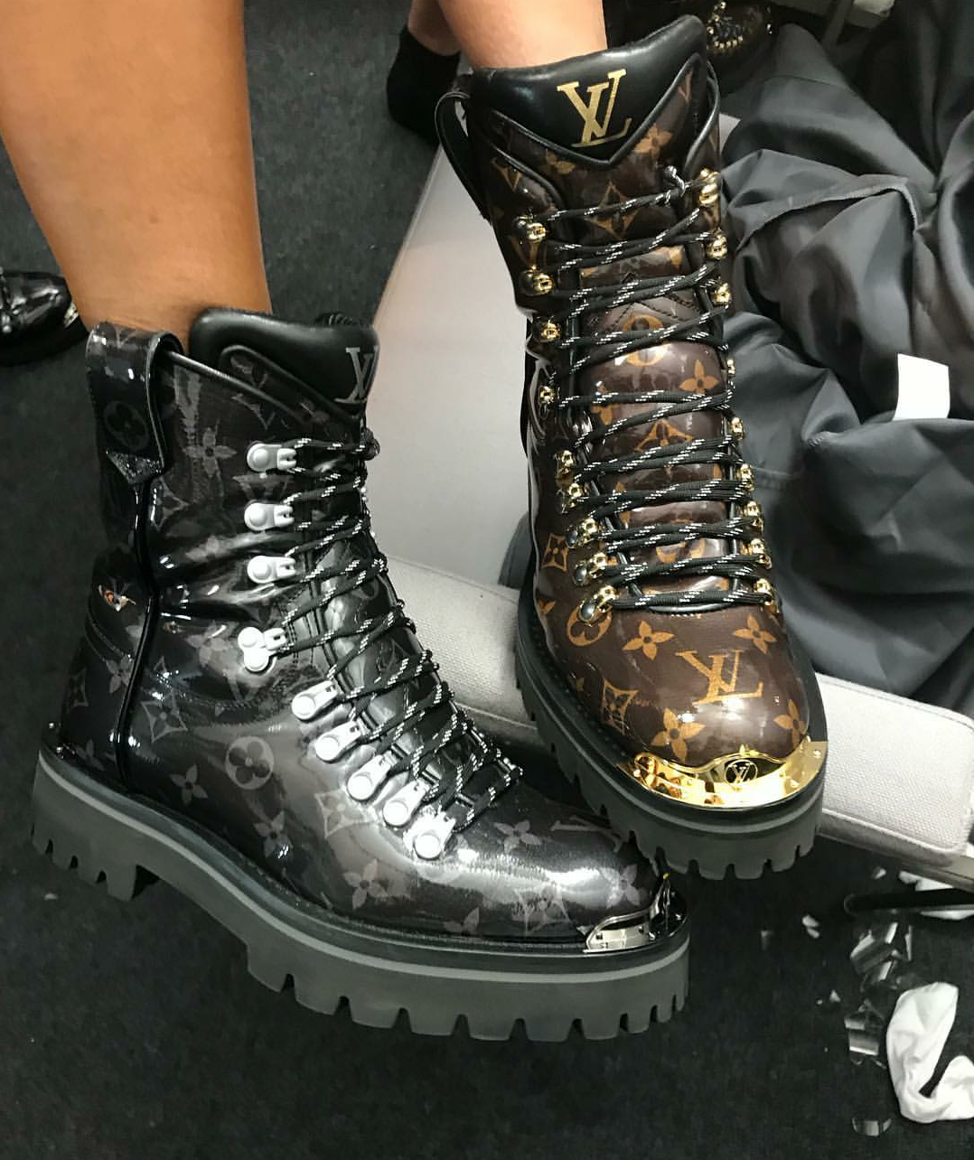 Kim Jones returns army boots and grunge style to the podium