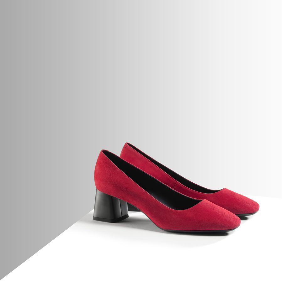 Geox представил новую лимитированную коллекцию обуви