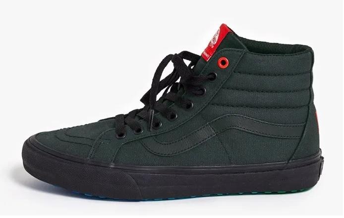 Vans и Hedley & Bennett выпустили коллекцию обуви для кухни