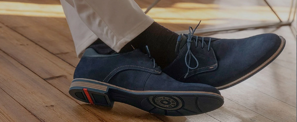 ARA продает LLOYD SHOES 