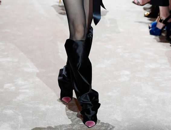 Alexandre Vauthier introduced a new modification of the accordion boot at Haute Couture Week