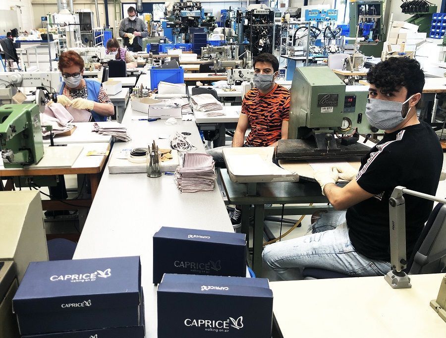 Caprice переориентировал часть производственных мощностей на выпуск защитных масок