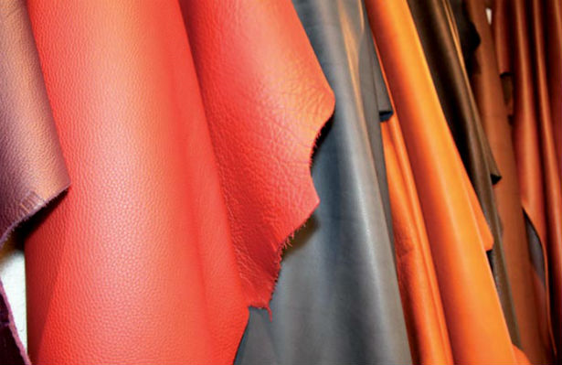 France records an increase in exports of leather goods - 7% and exports of footwear - 8%.