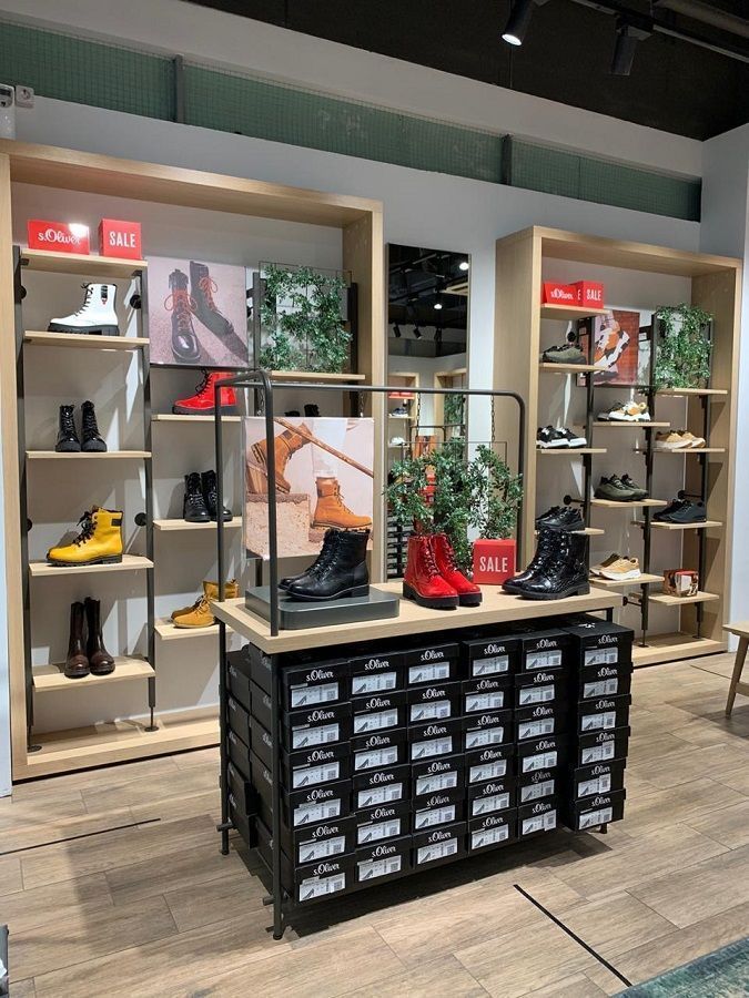 s.Oliver Shoes abrió la primera tienda en San Petersburgo