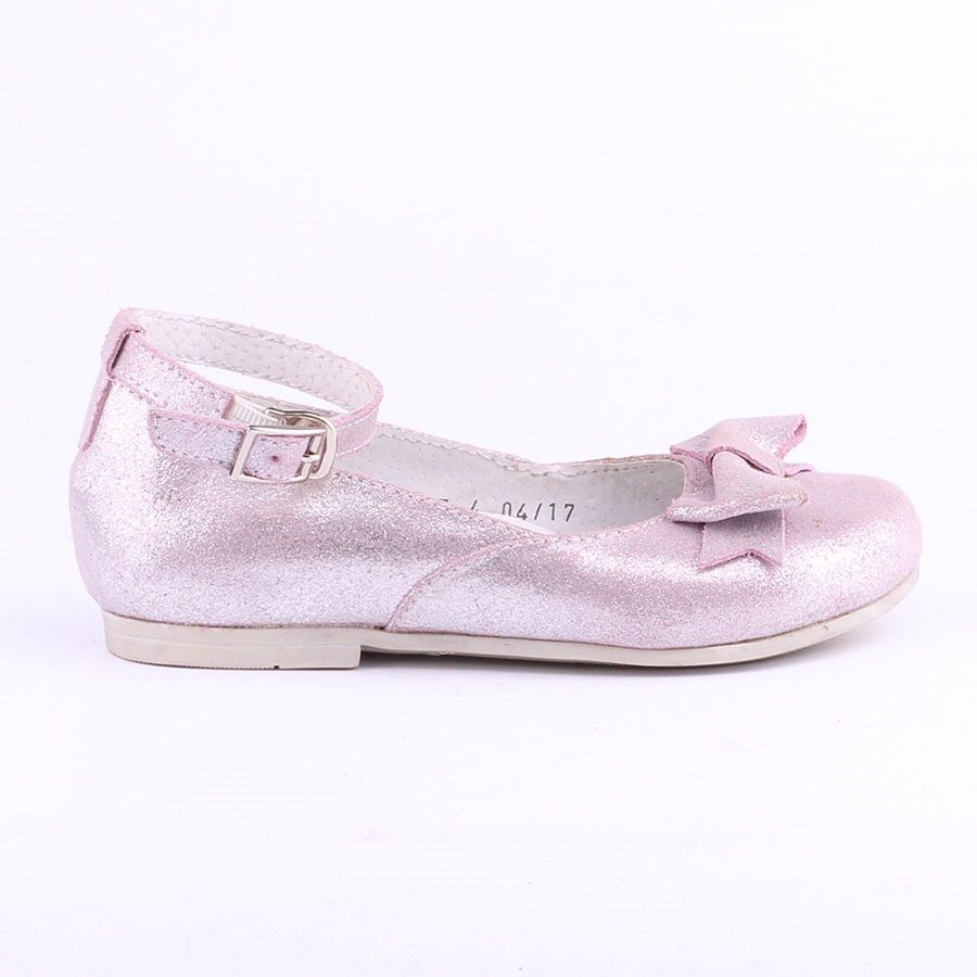 Children's shoes from the festive collection Elegami