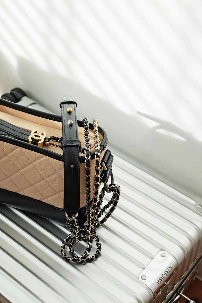 Cерийный номер Chanel больше не гарантирует подлинности