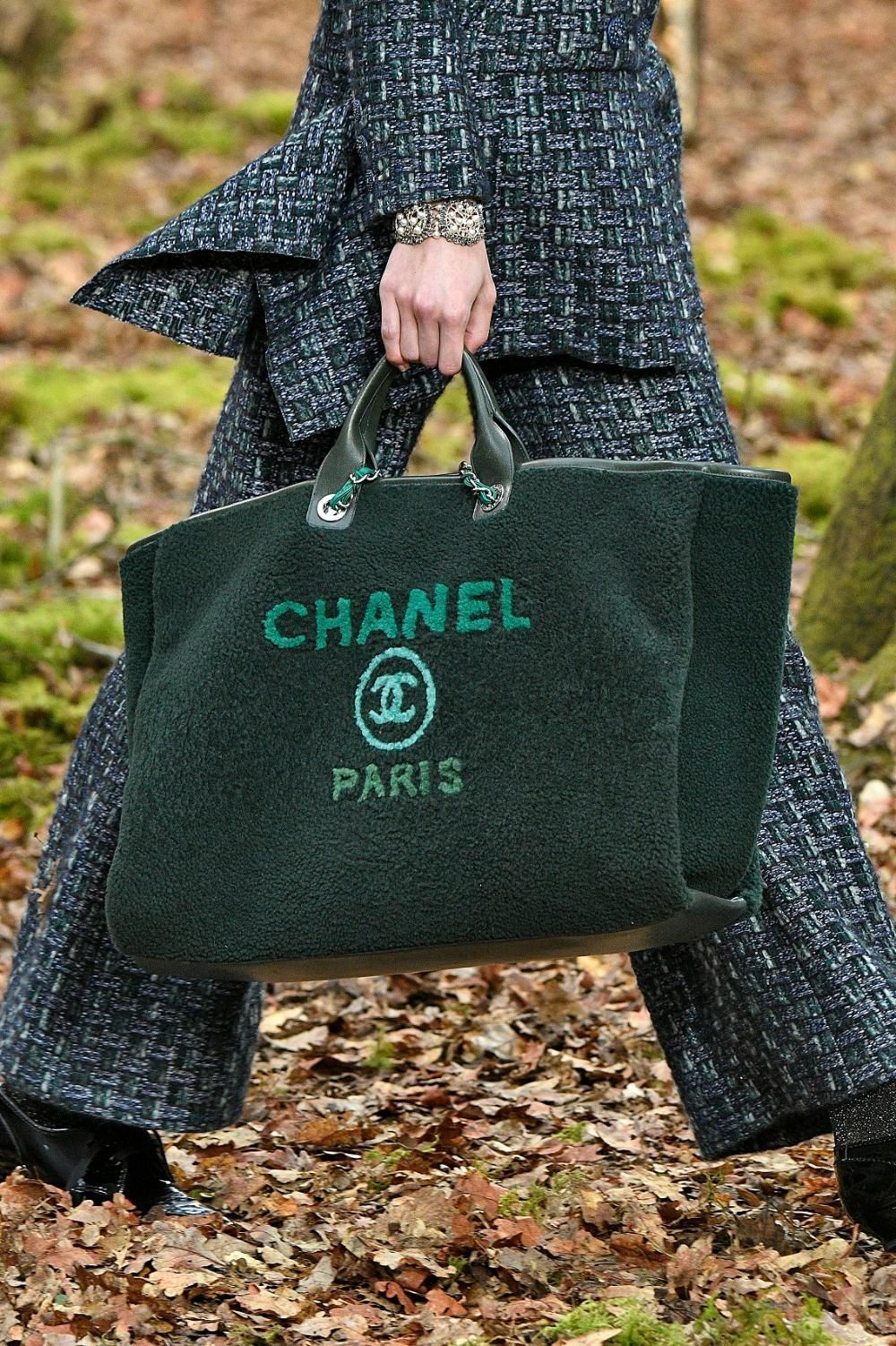 chanel deauville green