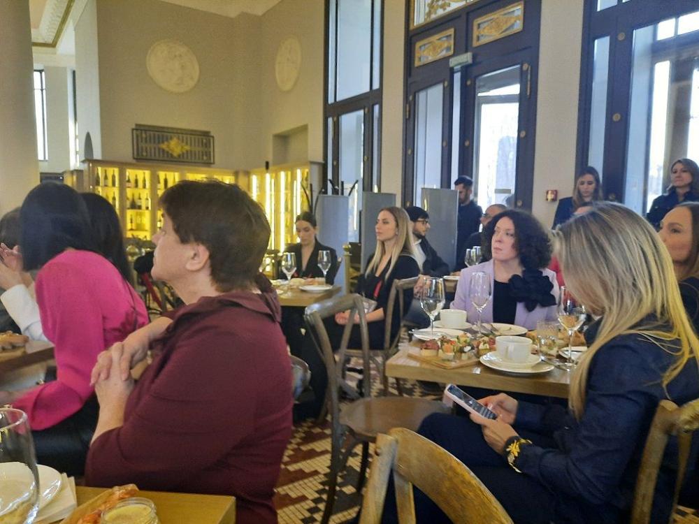 Euro Shoes Exhibition Held Press Breakfast in Moscow