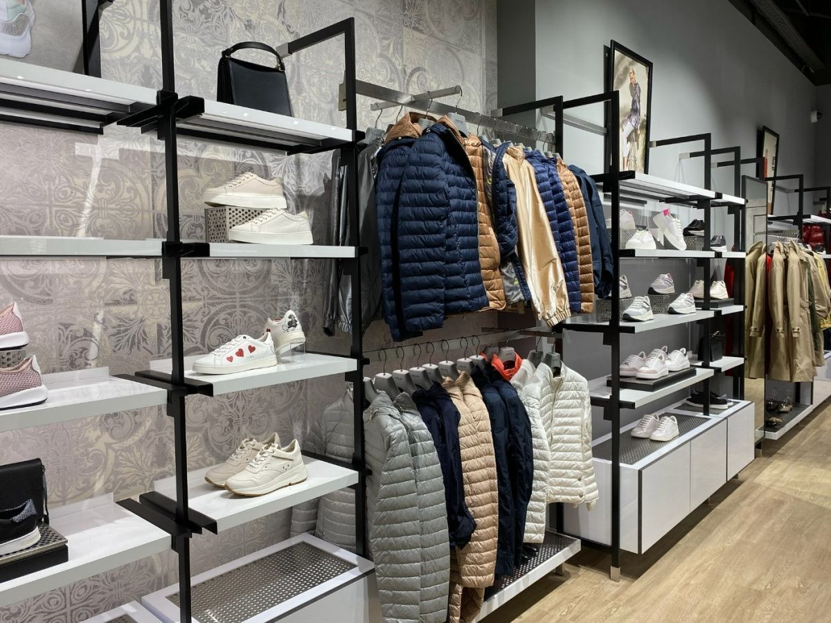 Geox opened its store in Russia