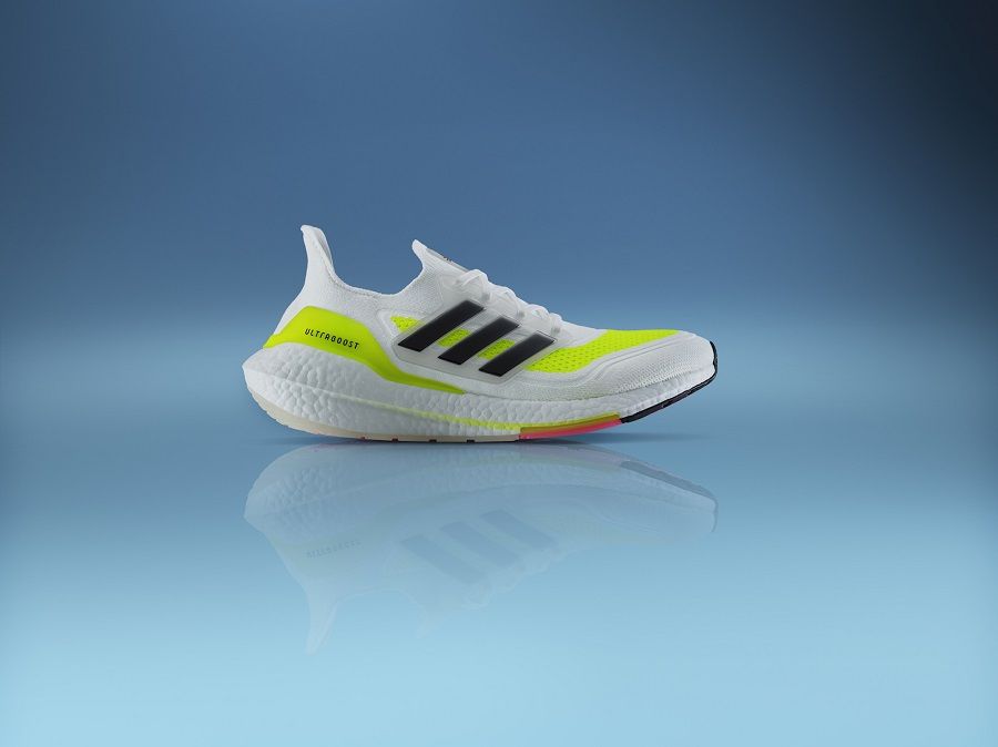 Adidas представил обновленную модель беговых кроссовок Ultraboost 21