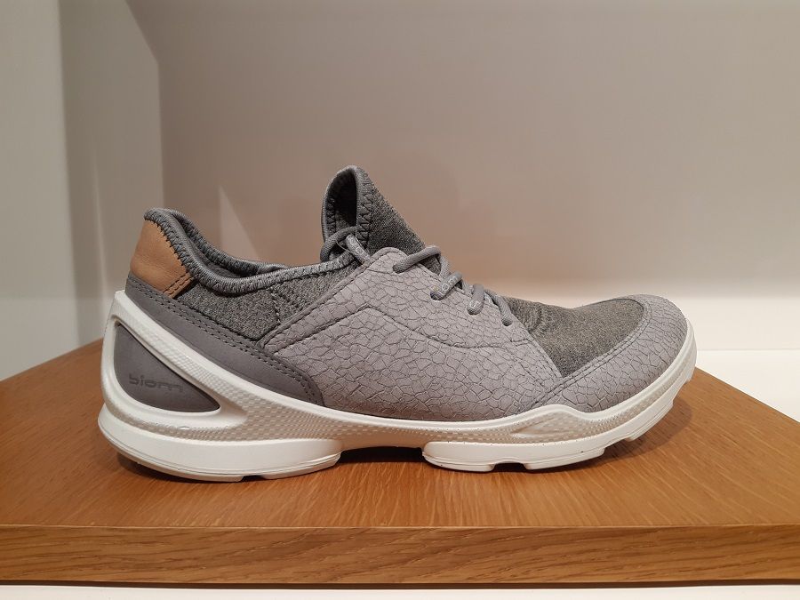 ecco shoes head office