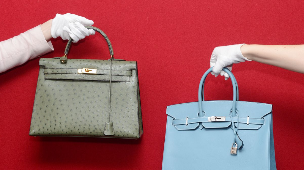 Gli acquirenti americani non hanno potuto acquistare le borse Birkin e hanno fatto causa a Hermès