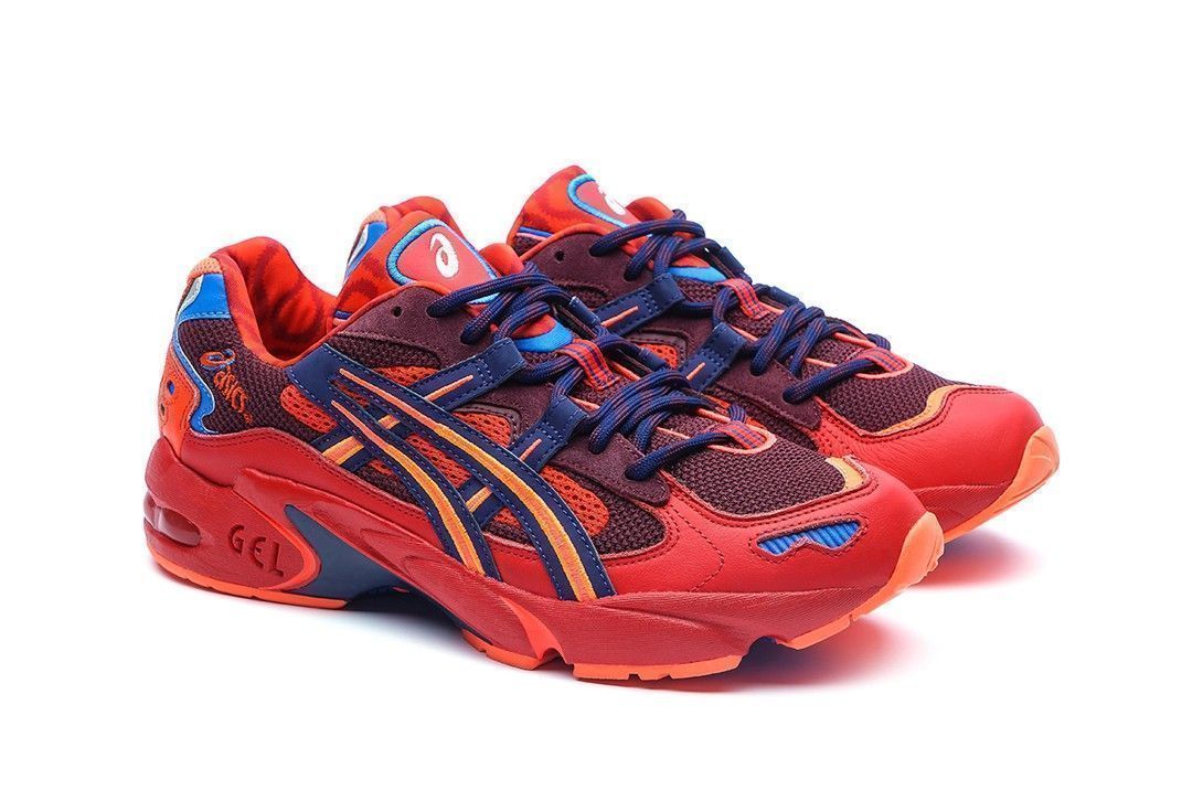 Vivienne Westwood x Asics, model GEL-KAYANO 5 OG, $ 180, photo: Hypebeast.com