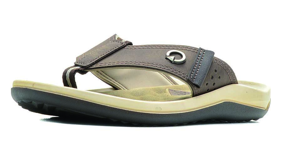 Cartago introduced a new collection of men's sandals and slippers